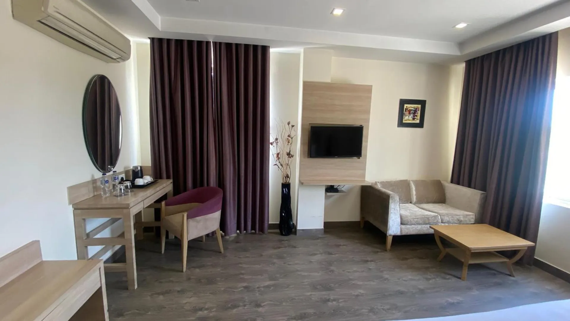 Hotel Paradise Inn Agra  4*, Agra (Uttar Pradesh) India