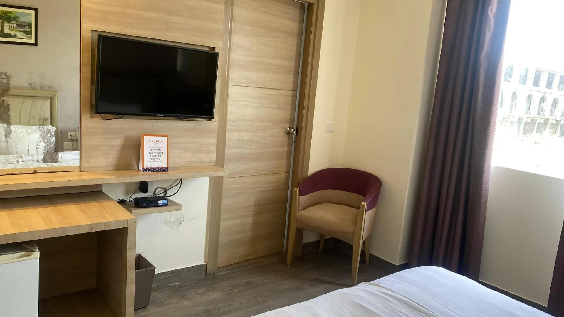 ****  Hotel Paradise Inn Agra  India